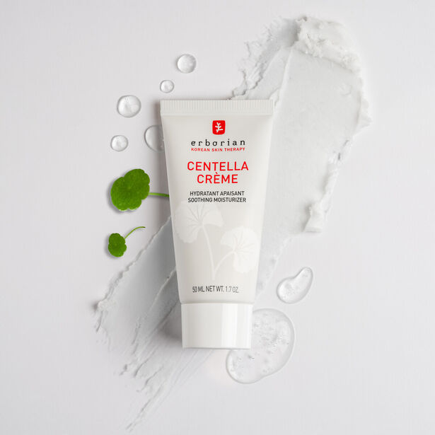 <br>Soothes and hydrates your skin in a lightweight texture